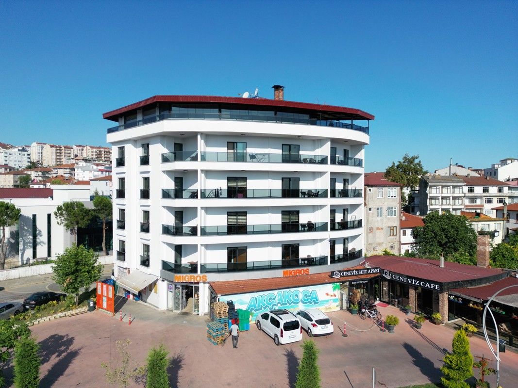 Ceneviz Suite Hotel